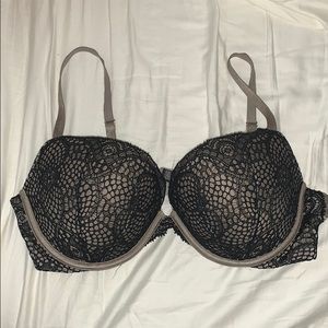 Victoria’s Secret Very Sexy Push-Up 38C